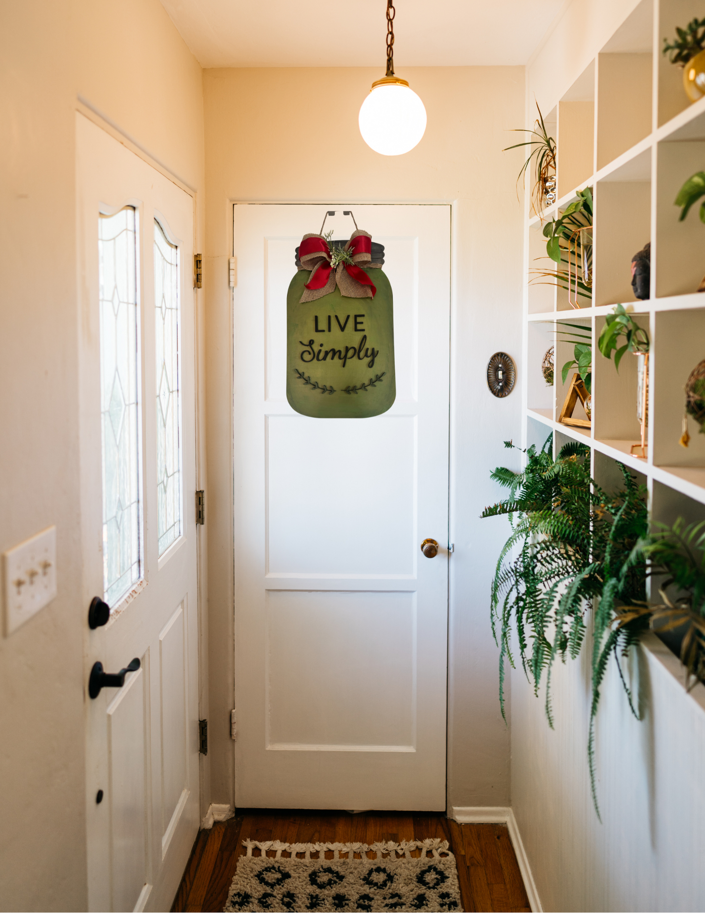 “Live Simply” Rustic Mason Jar Door Hanger – Green Farmhouse Wall Decor (16” x 9.5”)